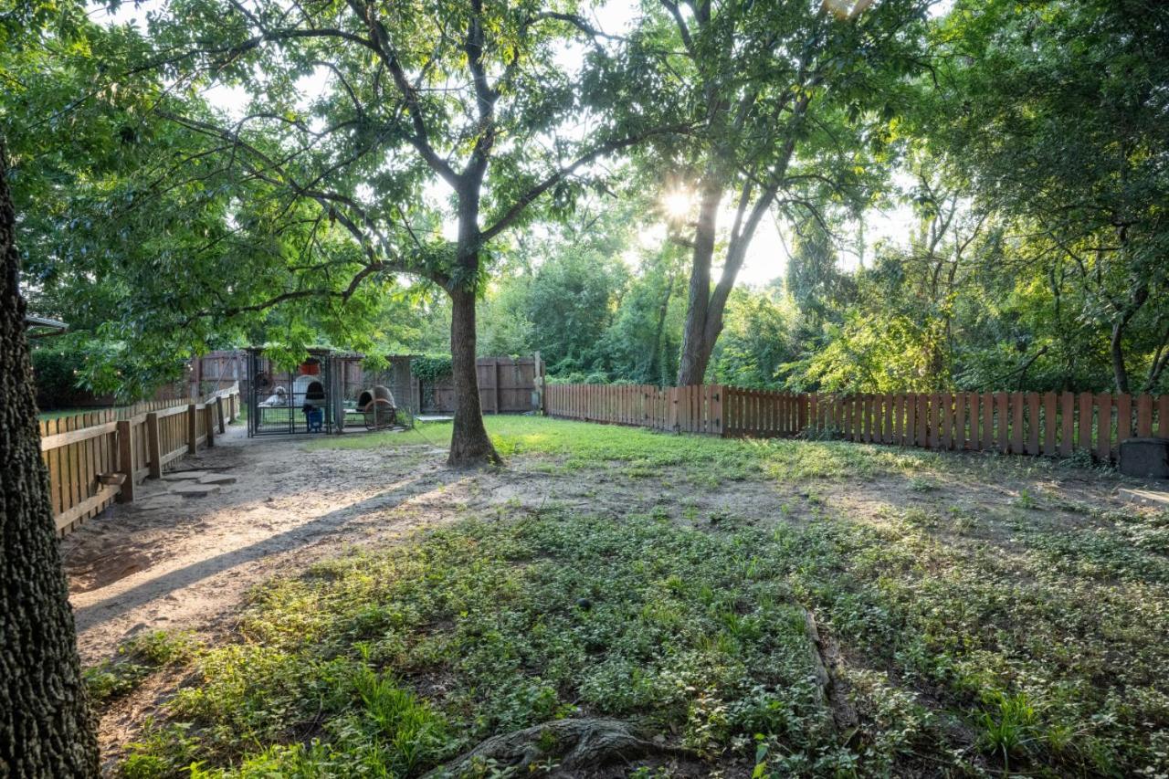 Ol Sarge Retreat Outdoor Amenities Cozy Charm Villa ไบรอัน ภายนอก รูปภาพ